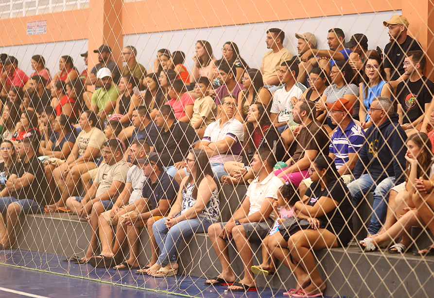 Finais das categorias Master e Aberto da I Copa Serrinhense Intermunicipal de Futsal